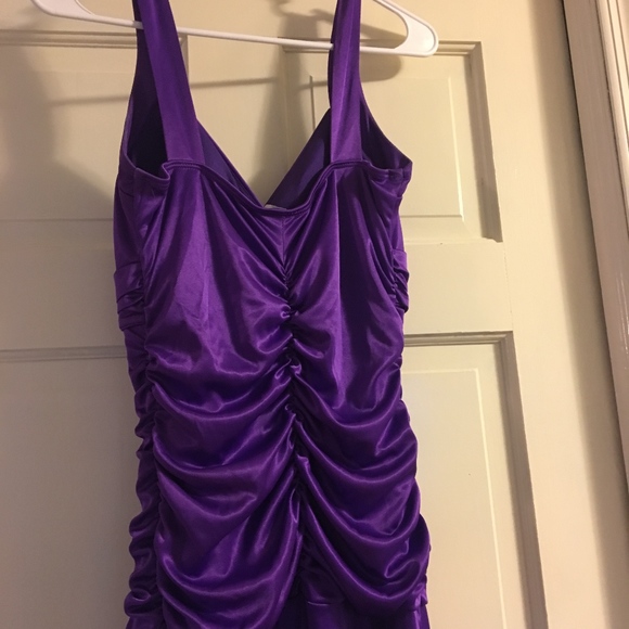 Long Prom/Formal Dress - Picture 2 of 3